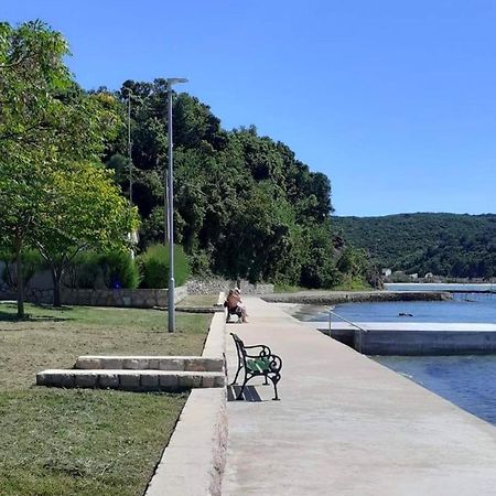 Apartments By The Sea Kampor, Rab - 4986 Buitenkant foto