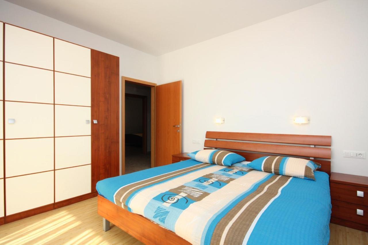 Apartments By The Sea Kampor, Rab - 4986 Buitenkant foto