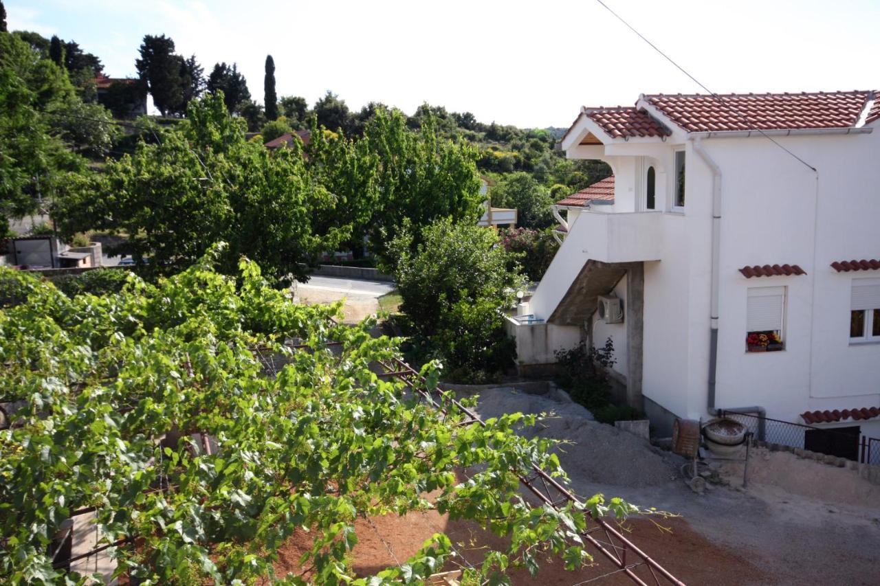 Apartments By The Sea Kampor, Rab - 4986 Buitenkant foto